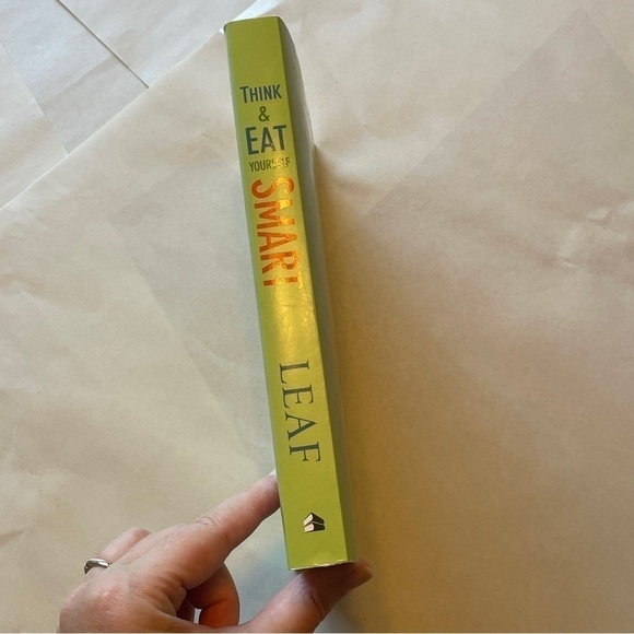 Dr. Caroline Leaf Book Think and Eat Yourself Smart - Picture 4 of 9